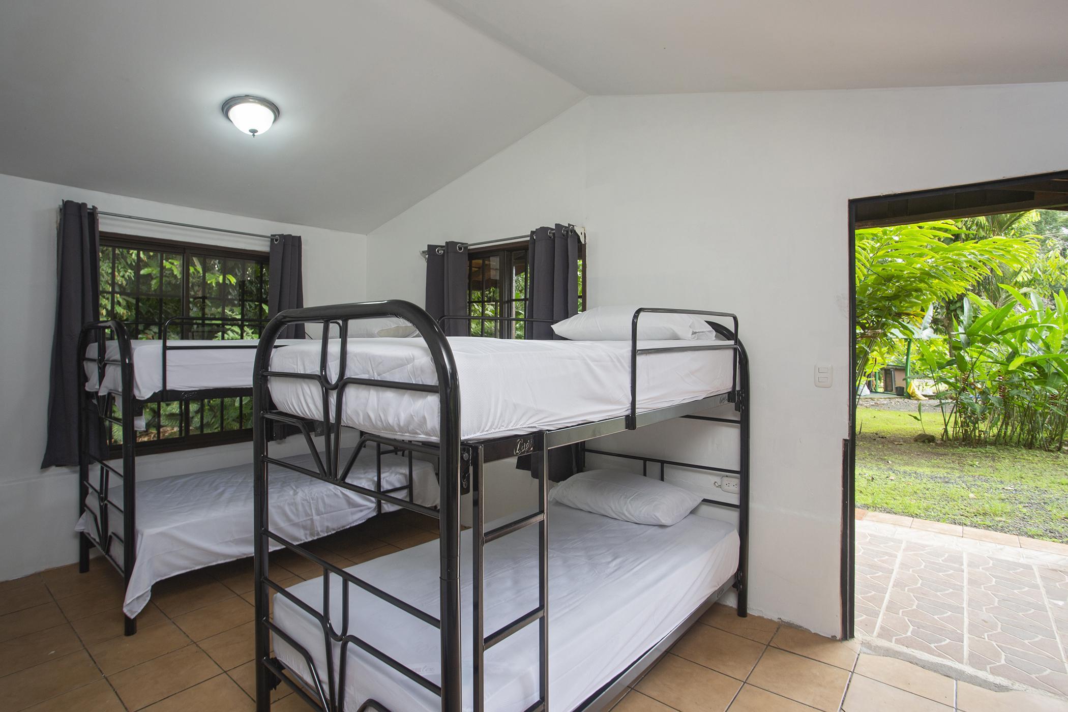 beds in 4 bed community casita